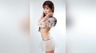 【新片速遞】开着车被美女吃着鸡 这样开车是不是不会犯困啊 前面七百米有违章拍照 看男子表情明显有点紧张