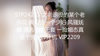 笑起来非常甜美妹子超近距离道具自慰，假屌进进出出掰穴特写，手指快速口弄高潮出白浆，呻吟娇喘听着非常诱人