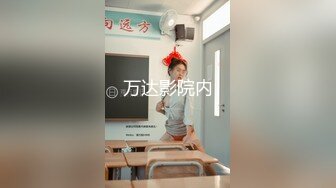 熟女人妻 在家光着屁屁吃大洋吊 展示她一流的口活 边吃边摸逼 最后口爆