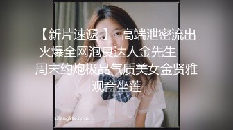 173CM高个极品女神  撸着JB深喉口交  抬腿侧入爆插小穴