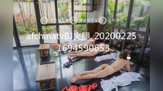 杭州巨奶尤物~【纯天然巨乳】罕见~主要粉色叫他换男主 男主带他出来户外半夜车内口爆