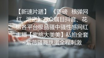 剧情演绎酒店勾搭服务员激情啪啪，黑丝高跟制服诱惑被大哥强扒硬草，口交大鸡巴床上床下各种抽插无套内射